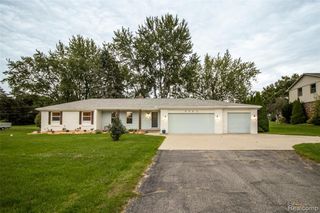 5362 Mccandlish Road, Grand Blanc, MI 48439
