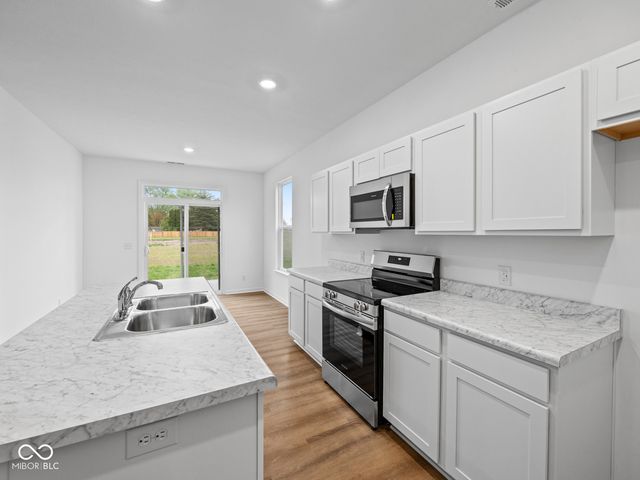 570 Plowman Drive, Shelbyville, IN 46176