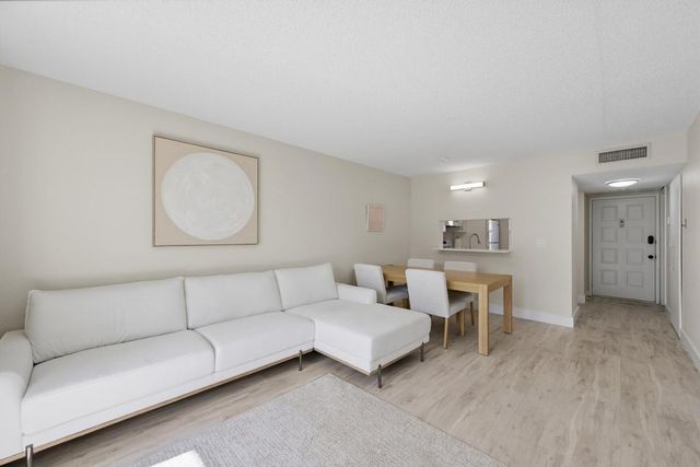 3648 N University Drive B-3, Coral Springs, FL 33065