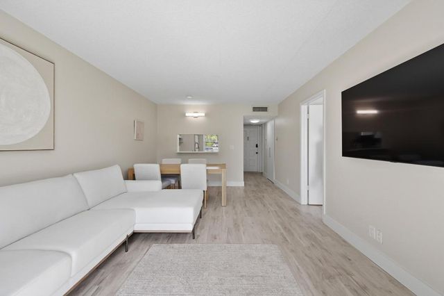 3648 N University Drive B-3, Coral Springs, FL 33065