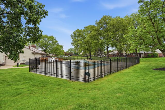41379 Southwind Drive, Canton, MI 48188