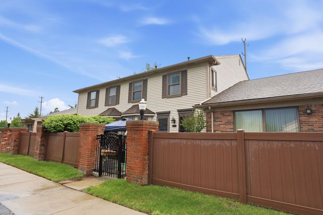 41379 Southwind Drive, Canton, MI 48188