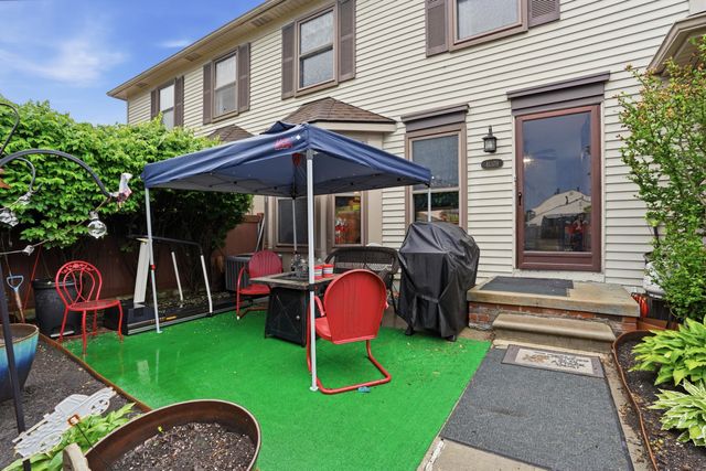 41379 Southwind Drive, Canton, MI 48188