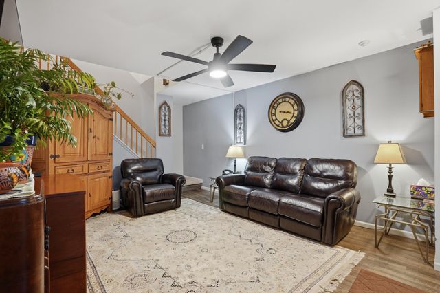 41379 Southwind Drive, Canton, MI 48188