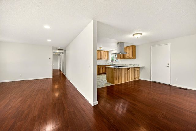 1680 Brookhurst Street, Medford, OR 97504