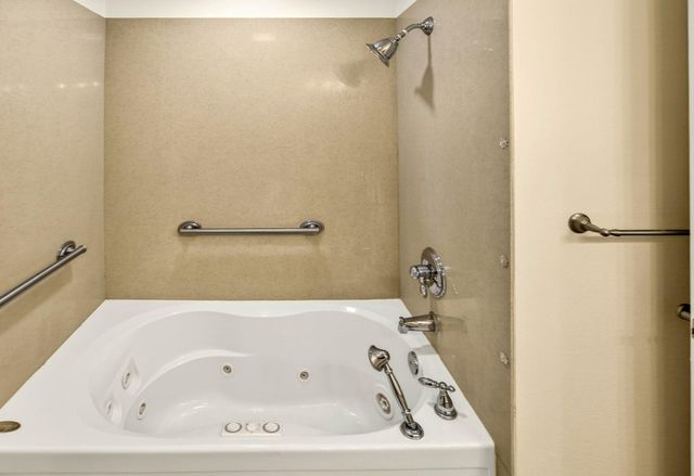 1680 Brookhurst Street, Medford, OR 97504