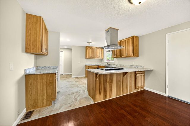 1680 Brookhurst Street, Medford, OR 97504