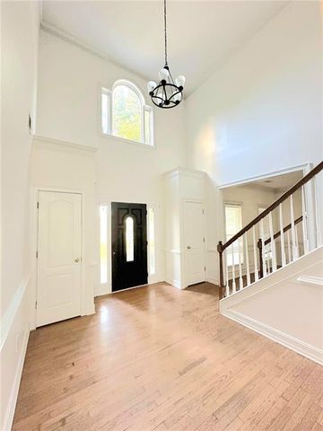3385 Wellbrook Drive, Loganville, GA 30052