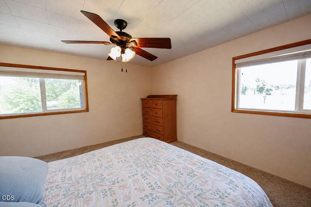 2941 Sylvia Road, Medford, OR 97502