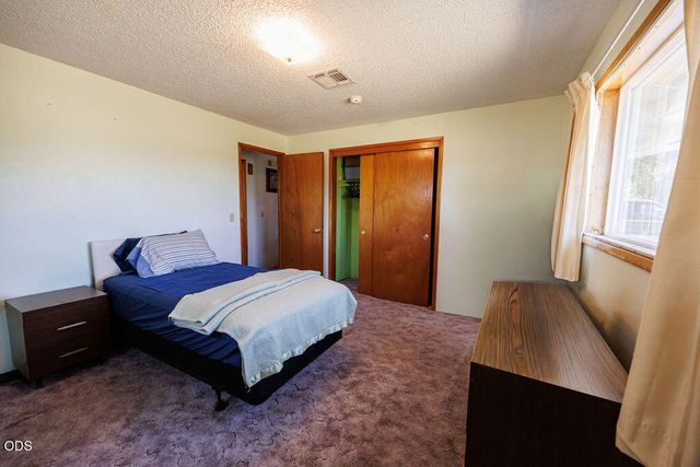2941 Sylvia Road, Medford, OR 97502