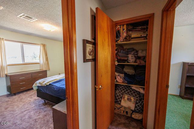 2941 Sylvia Road, Medford, OR 97502