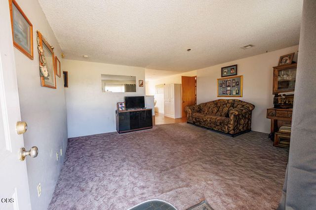 2941 Sylvia Road, Medford, OR 97502