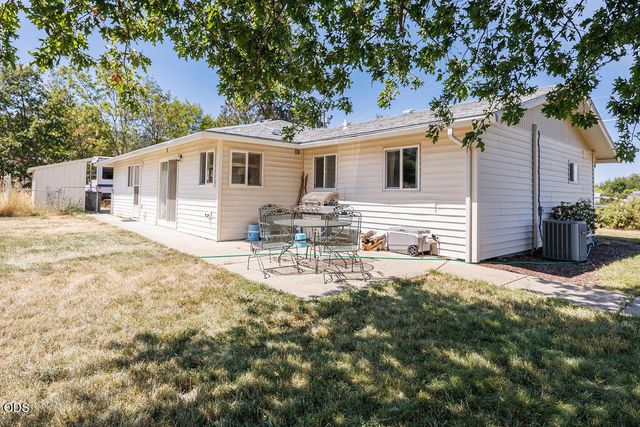 2941 Sylvia Road, Medford, OR 97502