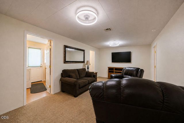 2941 Sylvia Road, Medford, OR 97502