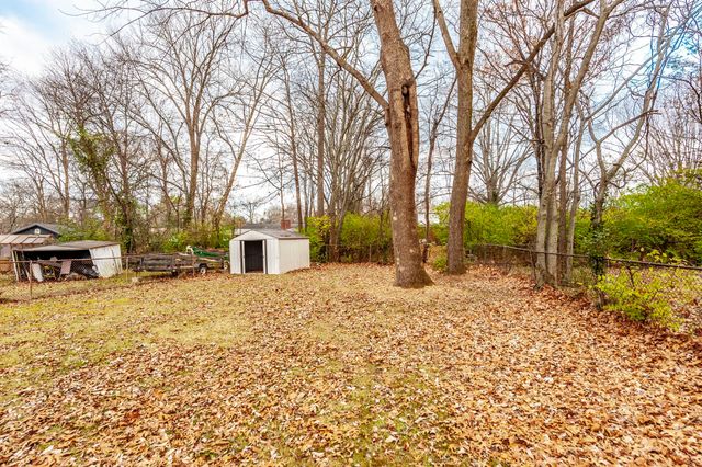 124 Anchor Dr, Hendersonville, TN 37075