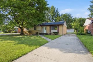 42039 Arthur Street, Belleville, MI 48111