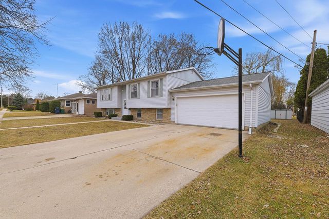 626 Vine STREET, Fond Du Lac, WI 54935