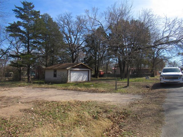 58 88 Ivanhoe Drive, Gordonville, TX 76245