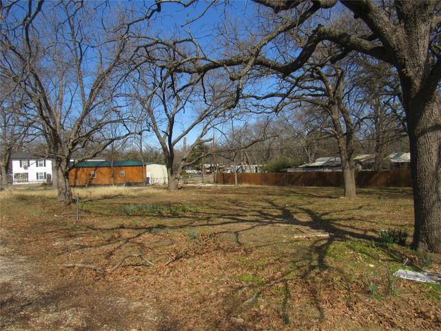 58 88 Ivanhoe Drive, Gordonville, TX 76245