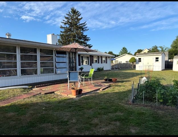 12 Reed Rd, Peabody, MA 01960