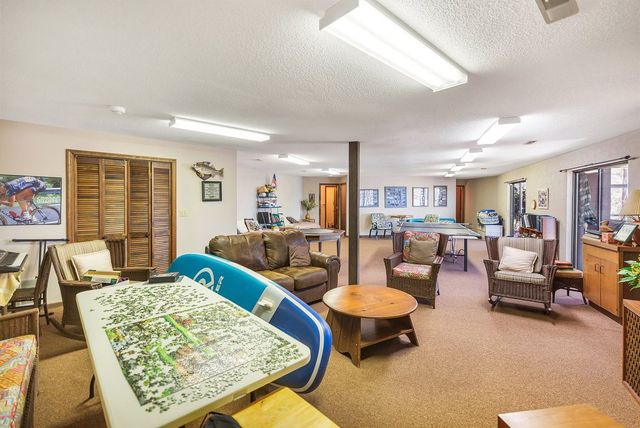 738 Seminole Point Road, Fair Play, SC 29643