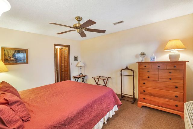 738 Seminole Point Road, Fair Play, SC 29643