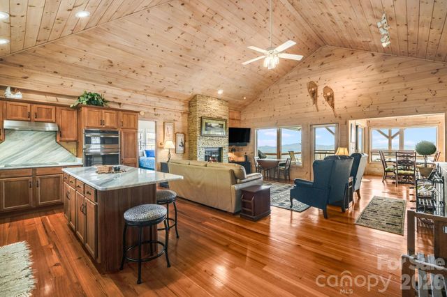 234 Upper Lookout Drive, Mars Hill, NC 28754