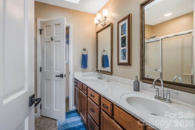 234 Upper Lookout Drive, Mars Hill, NC 28754