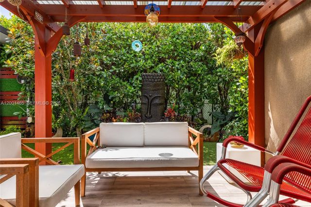 2121 Red Rd 0, Coral Gables, FL 33155