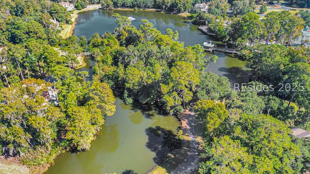 20 China Cockle Ln, Hilton Head Island, SC 29926