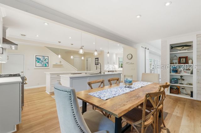 20 China Cockle Ln, Hilton Head Island, SC 29926