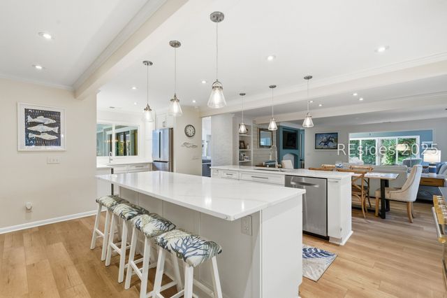 20 China Cockle Ln, Hilton Head Island, SC 29926