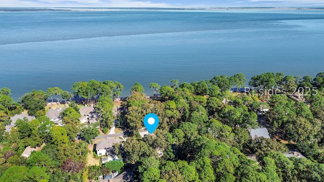 20 China Cockle Ln, Hilton Head Island, SC 29926