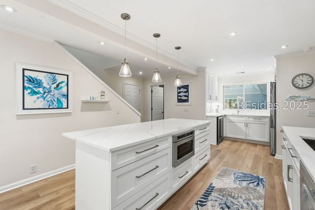 20 China Cockle Ln, Hilton Head Island, SC 29926