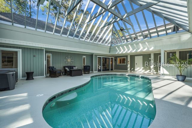 20 China Cockle Ln, Hilton Head Island, SC 29926