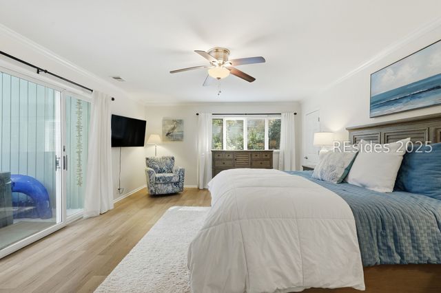 20 China Cockle Ln, Hilton Head Island, SC 29926