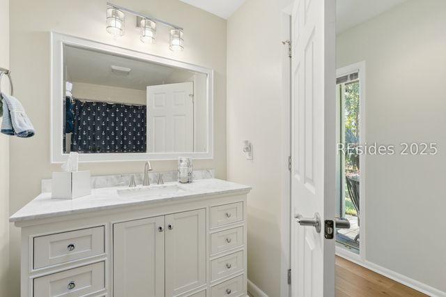 20 China Cockle Ln, Hilton Head Island, SC 29926