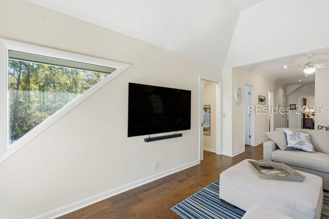 20 China Cockle Ln, Hilton Head Island, SC 29926