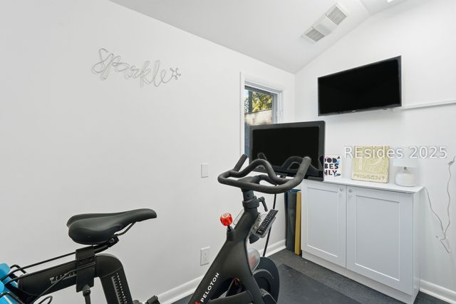 20 China Cockle Ln, Hilton Head Island, SC 29926