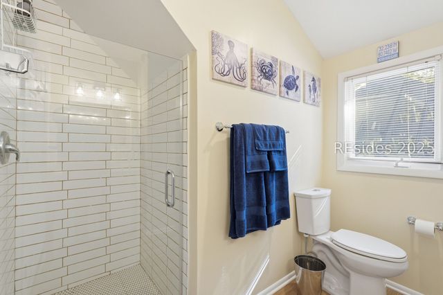 20 China Cockle Ln, Hilton Head Island, SC 29926