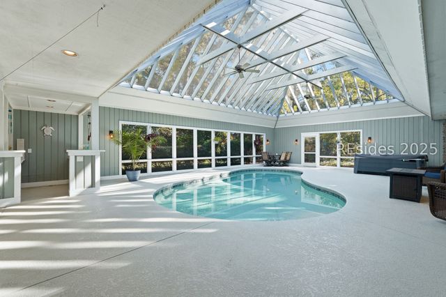 20 China Cockle Ln, Hilton Head Island, SC 29926