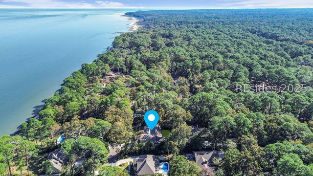 20 China Cockle Ln, Hilton Head Island, SC 29926