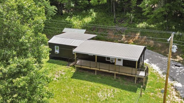 4455 Browning Branch Rd, Bethpage, TN 37022