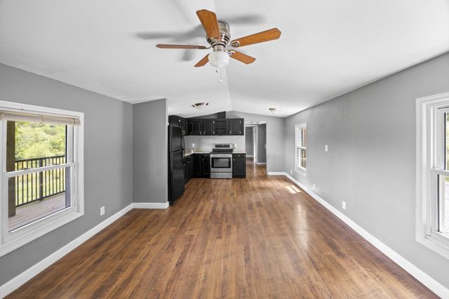 4455 Browning Branch Rd, Bethpage, TN 37022