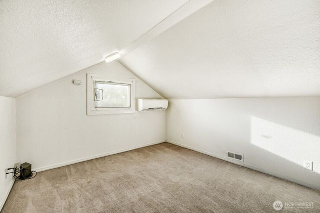 6013 S Pine Street, Tacoma, WA 98409