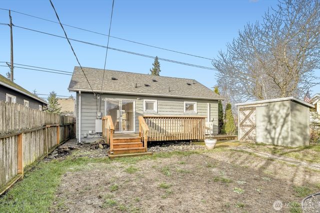 6013 S Pine Street, Tacoma, WA 98409