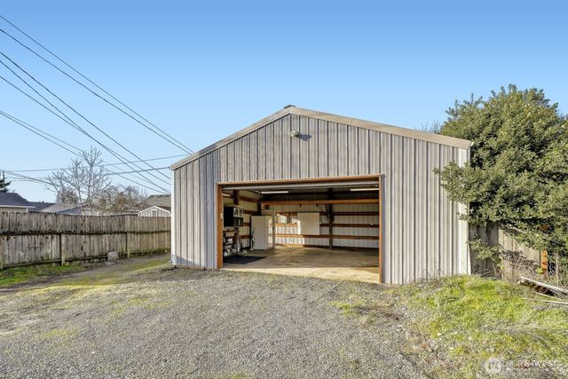 6013 S Pine Street, Tacoma, WA 98409