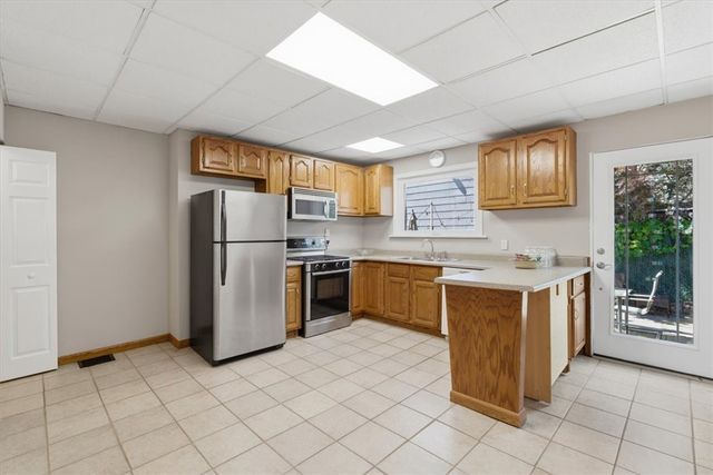3914 Clement Way, Bloomfield, PA 15224