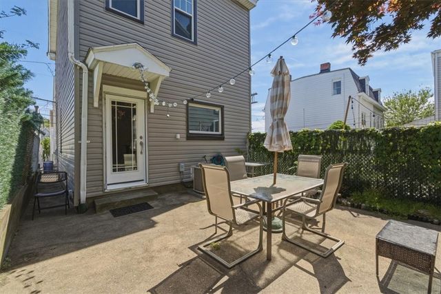 3914 Clement Way, Bloomfield, PA 15224