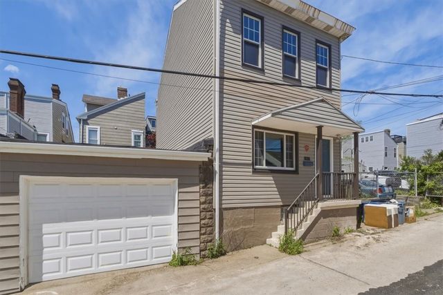 3914 Clement Way, Bloomfield, PA 15224